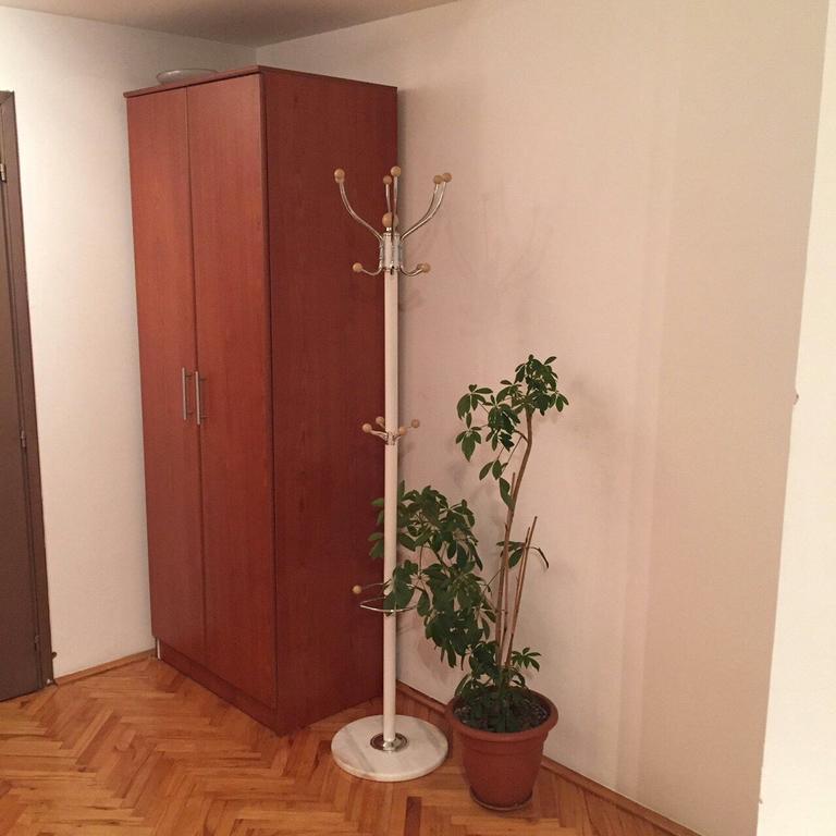 Apartment The Royal Pg بودغوريتْسا المظهر الخارجي الصورة